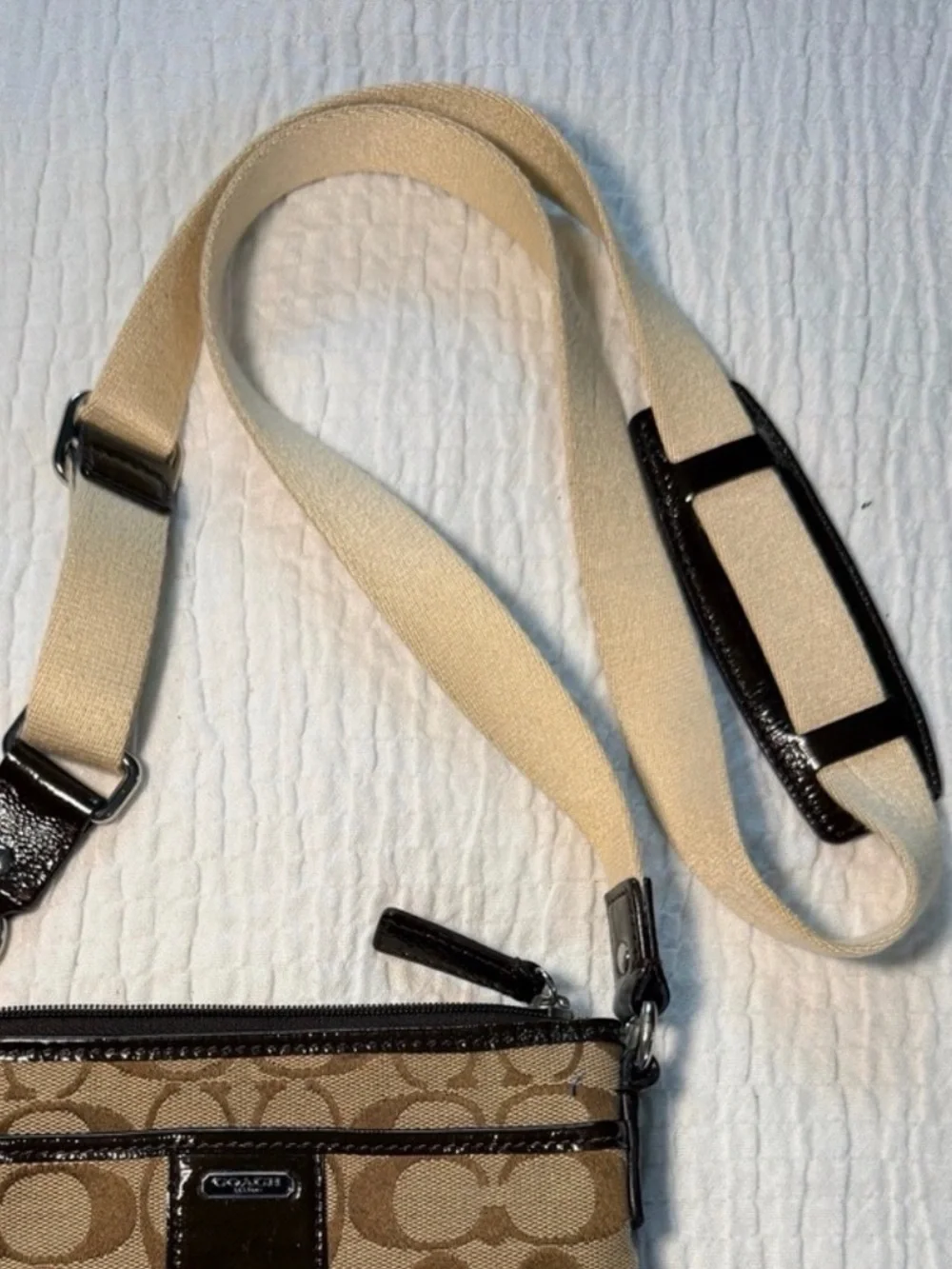 Coach Signature Heritage Stripe Swingback Crossbody – Brown Patent Leather Trim